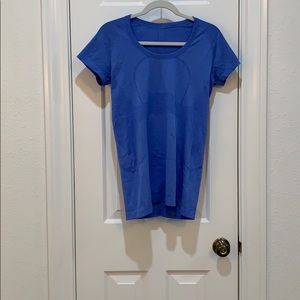 Lululemon Swiftly Tech Short Sleeve Crew size 8